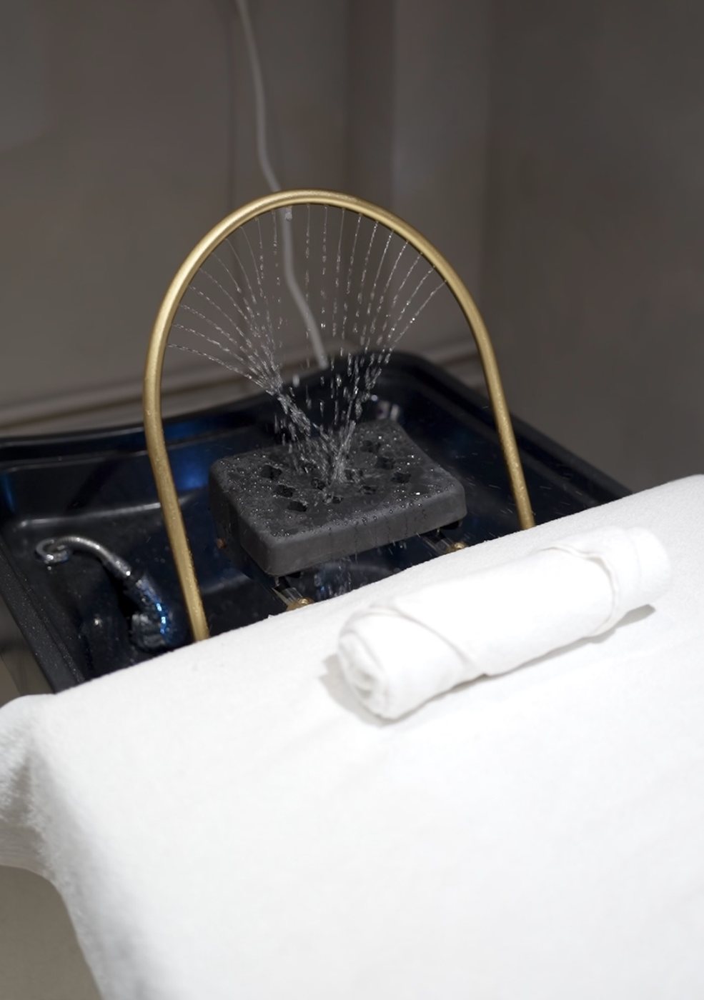 ADORE waterfall head spa ritual